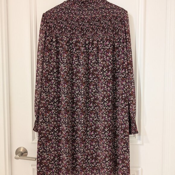 Ditsy Floral Smocked Swing Dress - Picture 8 of 8